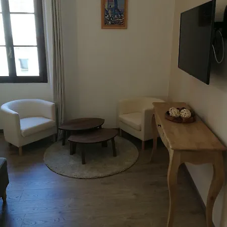 Domus Plaza