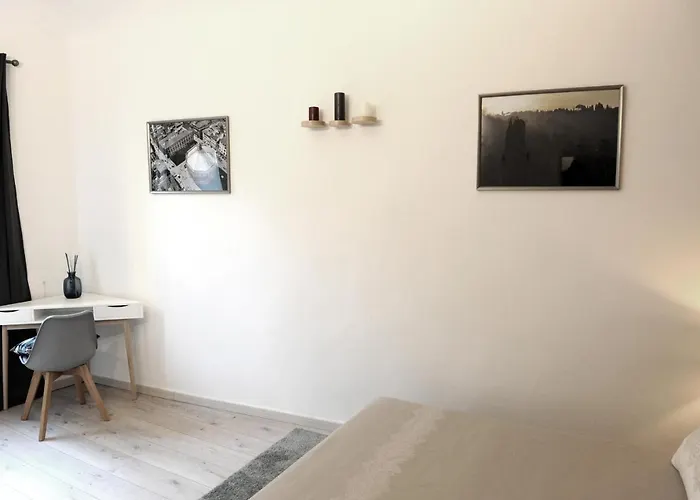 Domus Plaza