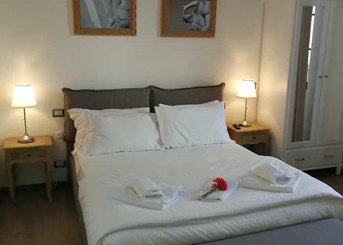 Domus Plaza Πανσιόν 4*