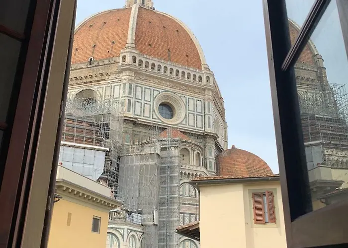 Πανσιόν Domus Plaza 4*