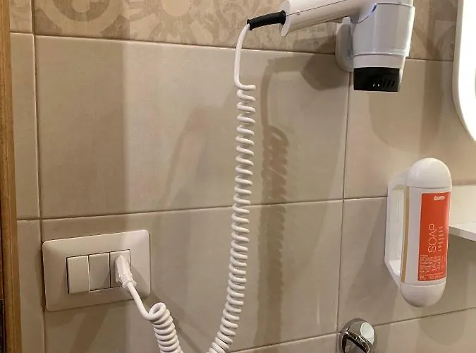 Domus Plaza Πανσιόν 4*